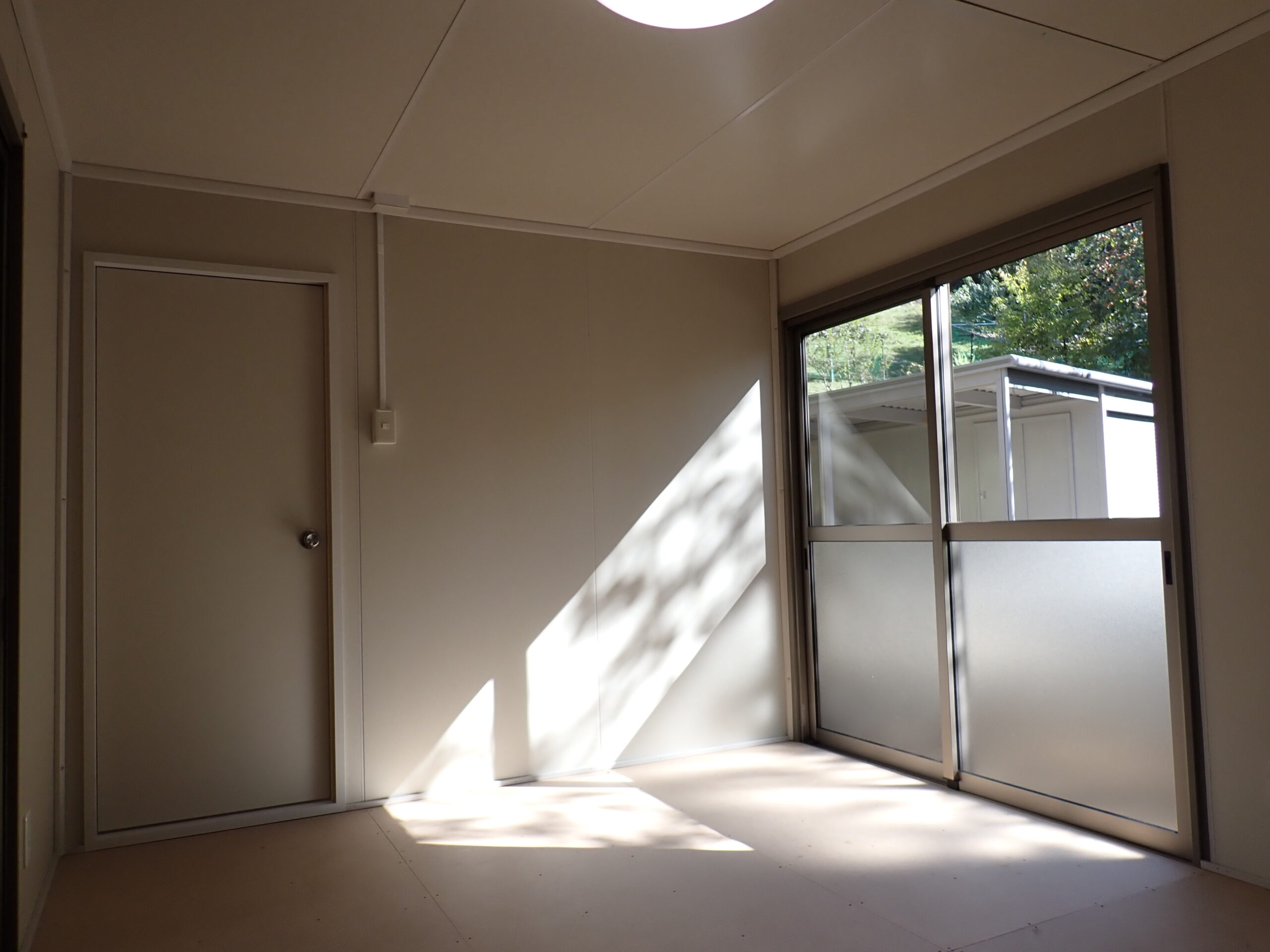 ヨドハウス設置工事2